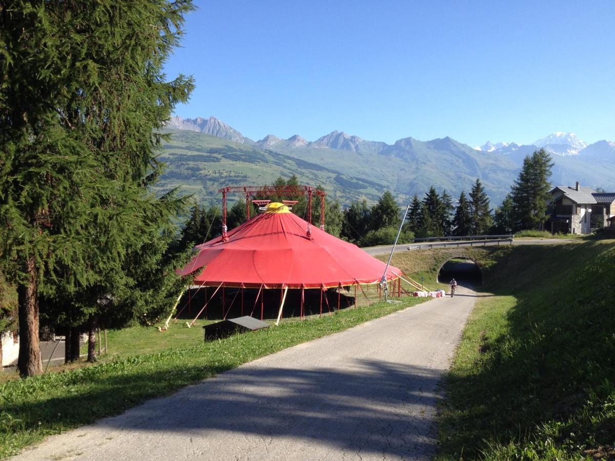 Apartment Les Coches La Plagne Dış mekan fotoğraf